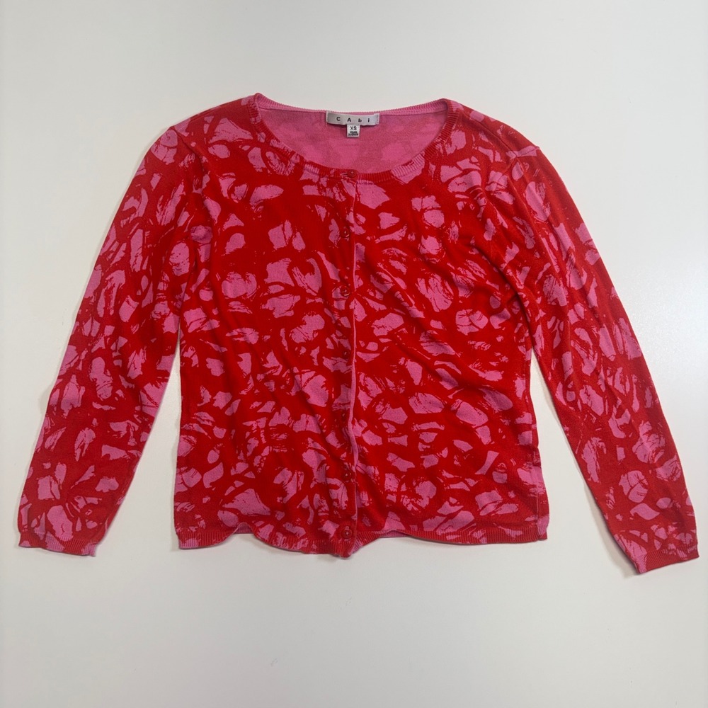 cAbi Cardigan Womens XS Red Pink Abstract Print Button Front Lightweight Y2K